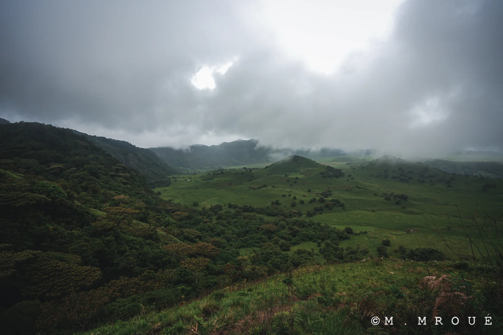 Destination Mont Manengouba Lakes